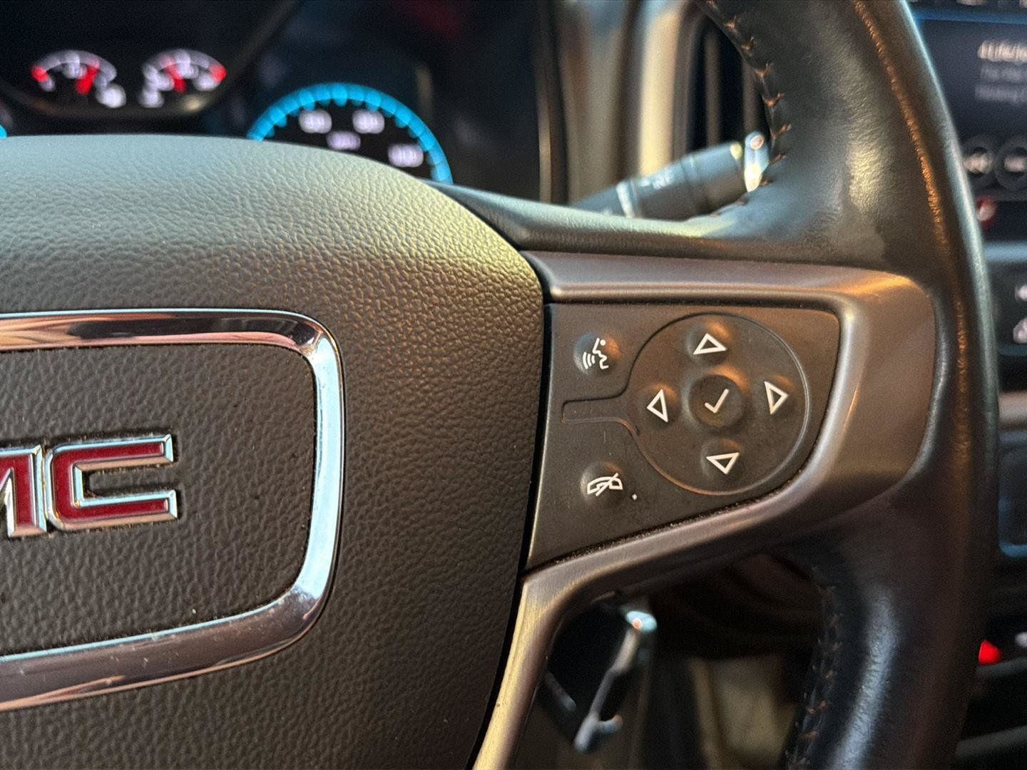 Used 2021 GMC Canyon AT4 w/ Driver Alert Package AWD/4WD image 22