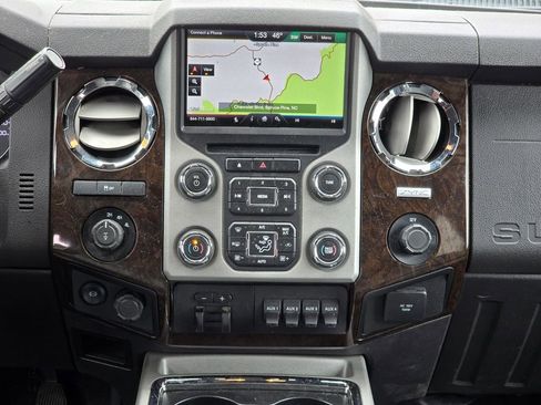 Used 2015 Ford F250 Platinum image 19