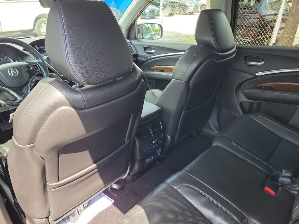 Used 2020 Acura MDX w/ Technology Package AWD/4WD image 17
