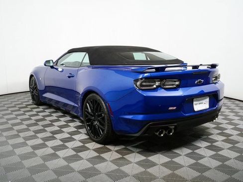 Used 2019 Chevrolet Camaro SS image 3