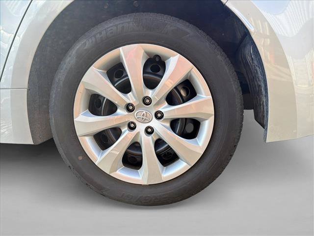 Used 2026 Toyota Corolla LE FWD image 9