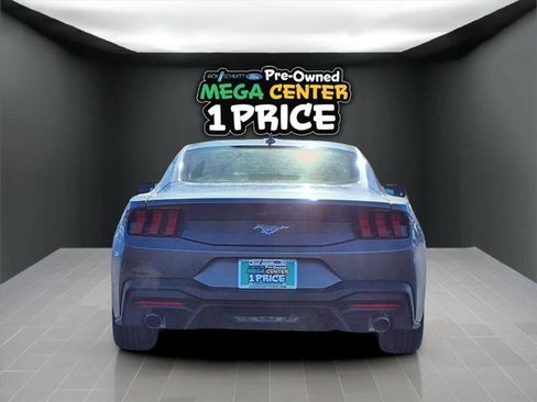Used 2024 Ford Mustang Coupe image 28
