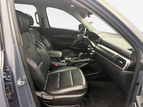 Used 2024 Kia Telluride S w/ S Sunroof Package image 26