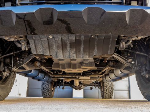 Used 2022 Chevrolet Silverado 2500 LTZ w/ Carhartt Edition image 15