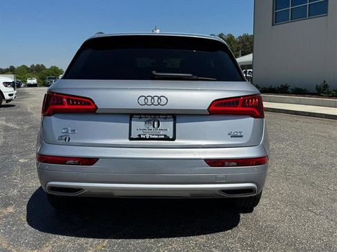 Used 2018 Audi Q5 2.0T Premium Plus AWD/4WD image 4