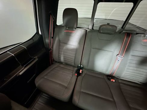 Used 2020 Ford F150 XLT w/ Equipment Group 302A Luxury AWD/4WD image 12