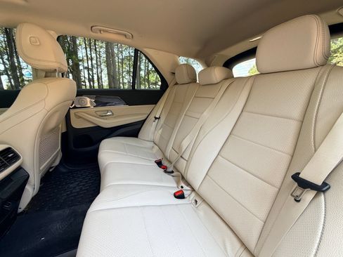 Used 2021 Mercedes-Benz GLE 350 image 14