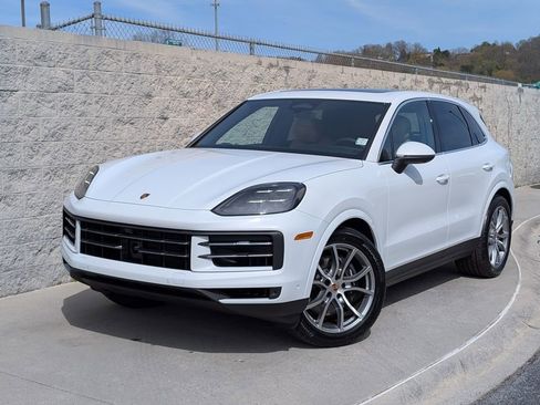 New 2026 Porsche Cayenne AWD/4WD image 1