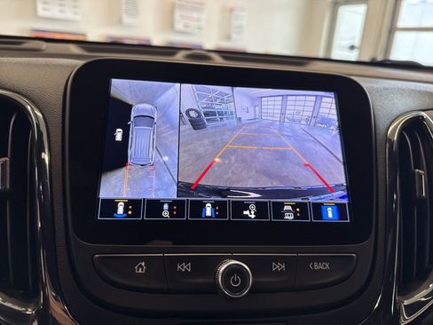 Used 2024 Chevrolet Equinox RS w/ RS Leather Package image 11