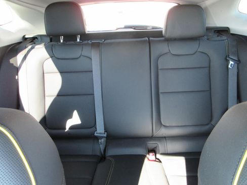 Certified 2024 Chevrolet Trax ACTIV w/ Driver Confidence Package FWD image 10