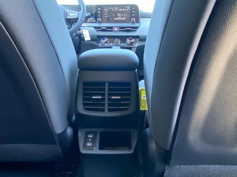 New 2026 Kia Seltos LX image 23