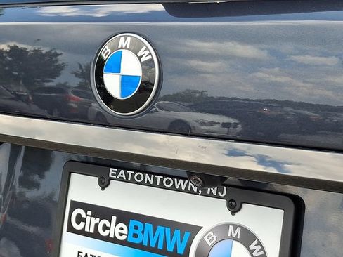 Used 2022 BMW X7 xDrive40i w/ M Sport Package AWD/4WD image 36