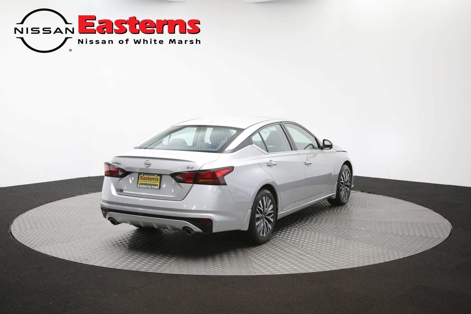 Used 2024 Nissan Altima 2.5 SV w/ SV Premium Package FWD image 40