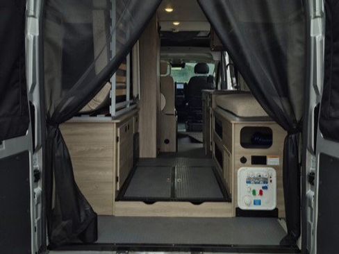 Used 2022 RAM ProMaster 3500 w/ Premium R/V Group FWD image 7