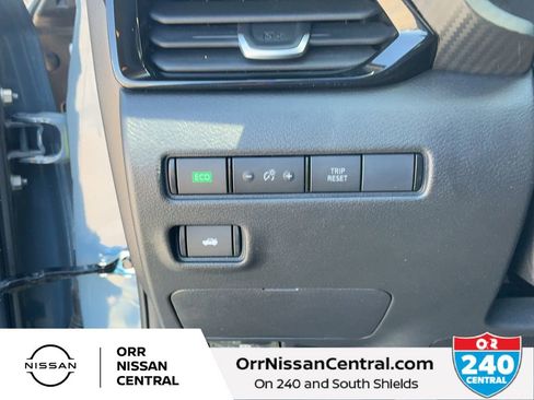 Certified 2025 Nissan Sentra SV w/ Trunk Package FWD image 18