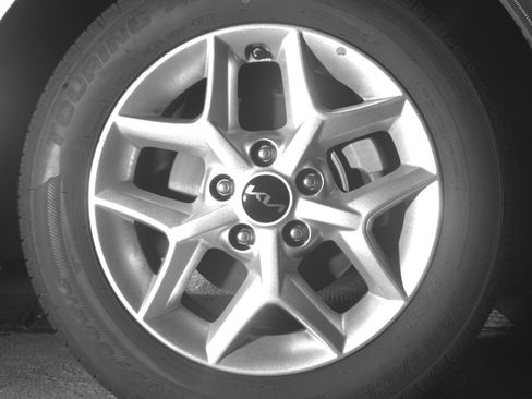 Used 2025 Kia Soul LX w/ LX Technology Package FWD image 13