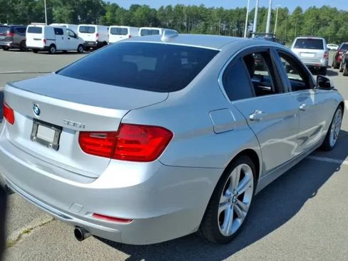 Used 2013 BMW 335i Sedan RWD image 3