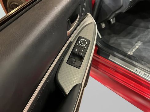 Used 2017 Lexus RC 350 image 18