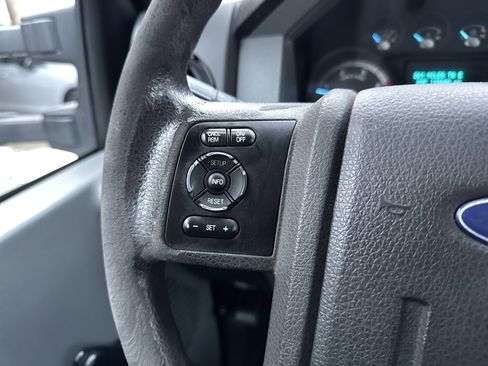 Used 2014 Ford F450 XL w/ Snow Plow Prep Package image 16