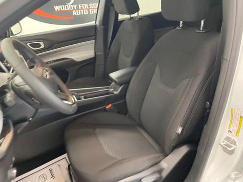 New 2025 Jeep Compass Sport image 14