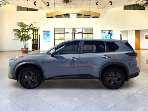 Certified 2026 Nissan Rogue SV w/ Cold Weather Package AWD/4WD image 8