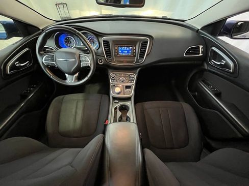 Used 2015 Chrysler 200 Limited w/ Convenience Group FWD image 13