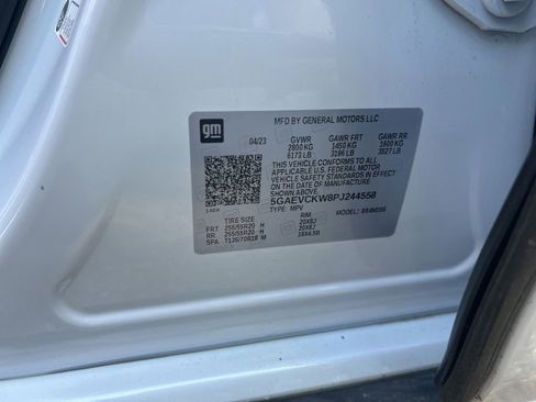 Used 2023 Buick Enclave Avenir AWD/4WD image 29