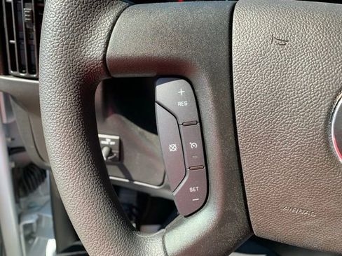 New 2024 Chevrolet Express 3500 w/ Power Convenience Package image 28