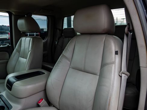 Used 2011 GMC Sierra 1500 SLT w/ SLT Convenience Package image 14