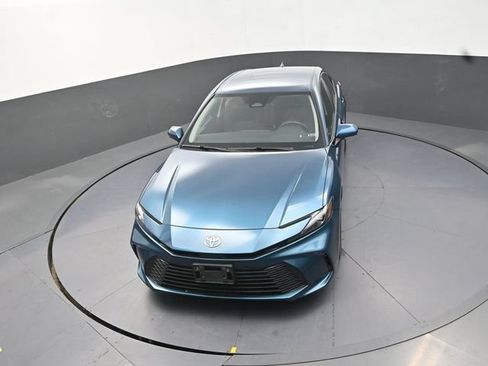Certified 2025 Toyota Camry LE FWD image 23