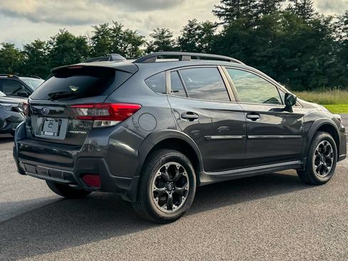 Used 2021 Subaru Crosstrek 2.0i Premium w/ Moonroof Package AWD/4WD image 3