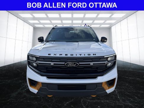 Used 2026 Ford Expedition Tremor AWD/4WD image 8