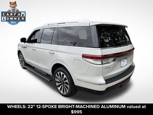 Used 2024 Lincoln Navigator Reserve AWD/4WD image 5