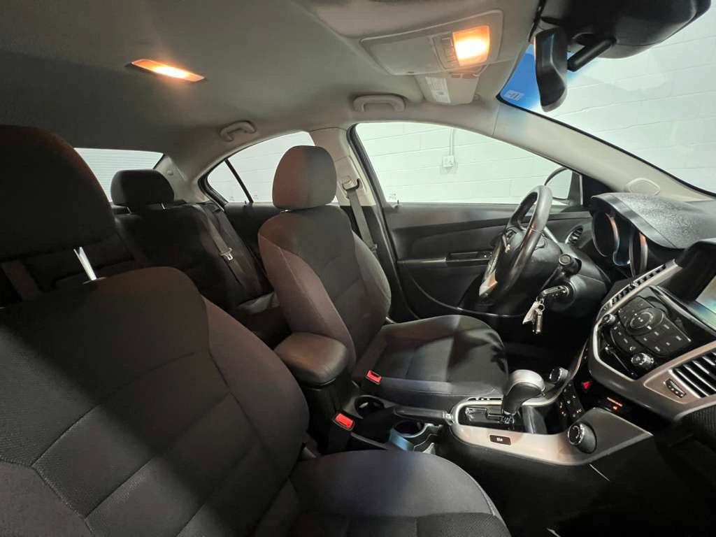 Used 2013 Chevrolet Cruze LT w/ Enhanced Safety Package FWD image 15