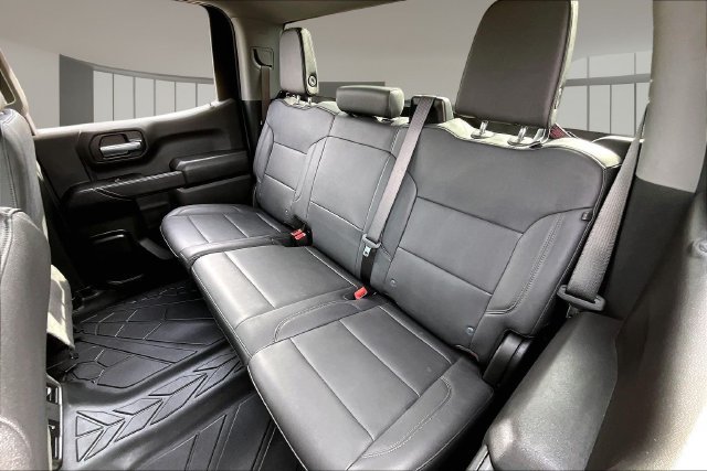 Used 2025 Chevrolet Silverado 1500 W/T w/ WT Value Package AWD/4WD image 21
