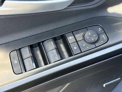 New 2026 Subaru Solterra Limited XT image 20