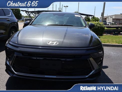 Used 2025 Hyundai Sonata SEL FWD image 7
