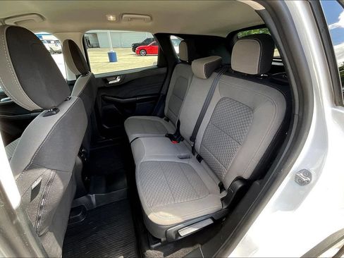Used 2021 Ford Escape SE FWD image 7