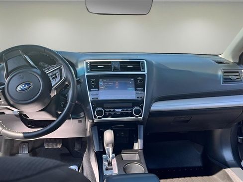 Used 2018 Subaru Legacy 2.5i Premium AWD/4WD image 17
