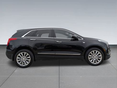 Used 2017 Cadillac XT5 Platinum image 7