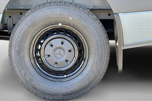 New 2026 Mercedes-Benz Sprinter 2500 image 26