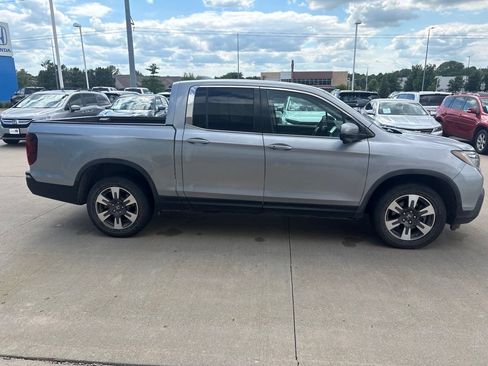 Used 2017 Honda Ridgeline RTL-T image 4