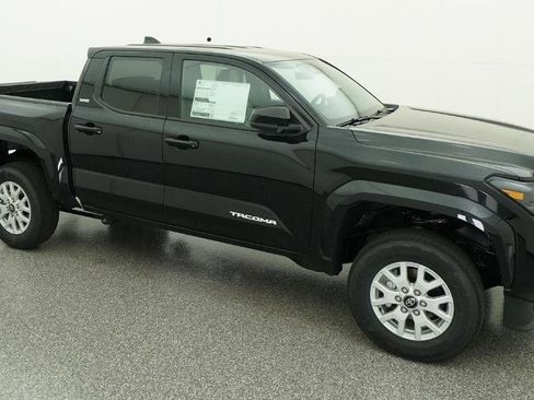 New 2026 Toyota Tacoma SR5 image 36