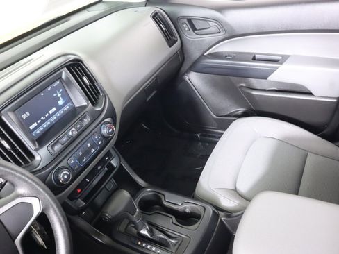 Used 2018 Chevrolet Colorado W/T w/ WT Convenience Package image 27