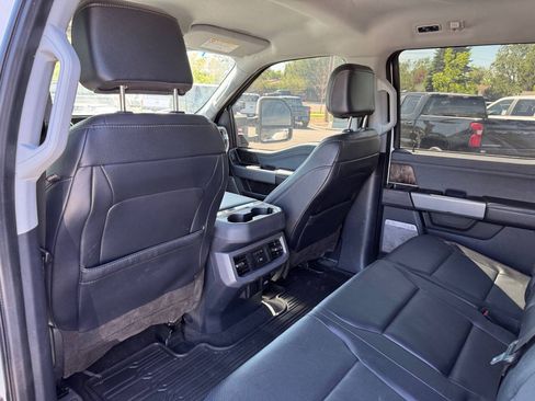 Used 2023 Ford F250 Lariat w/ FX4 Off-Road Package AWD/4WD image 16