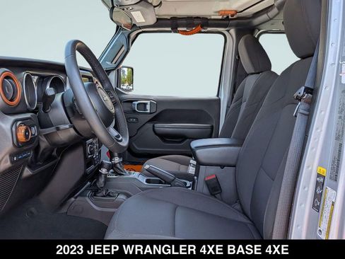 Used 2023 Jeep Wrangler Unlimited AWD/4WD image 14