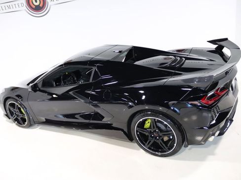 Used 2021 Chevrolet Corvette Stingray Premium Conv w/ Battery Protection Package image 28