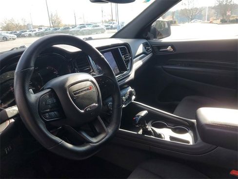 Used 2024 Dodge Durango GT image 18