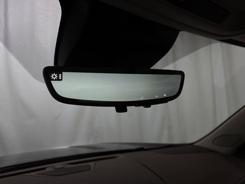 Used 2023 GMC Yukon Denali w/ Advanced Technology Package image 26