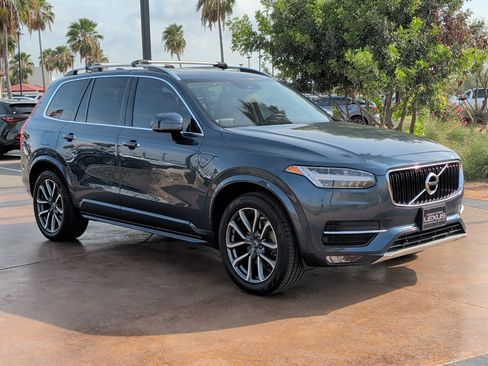 Used 2019 Volvo XC90 T6 Momentum w/ Protection Package AWD/4WD image 1